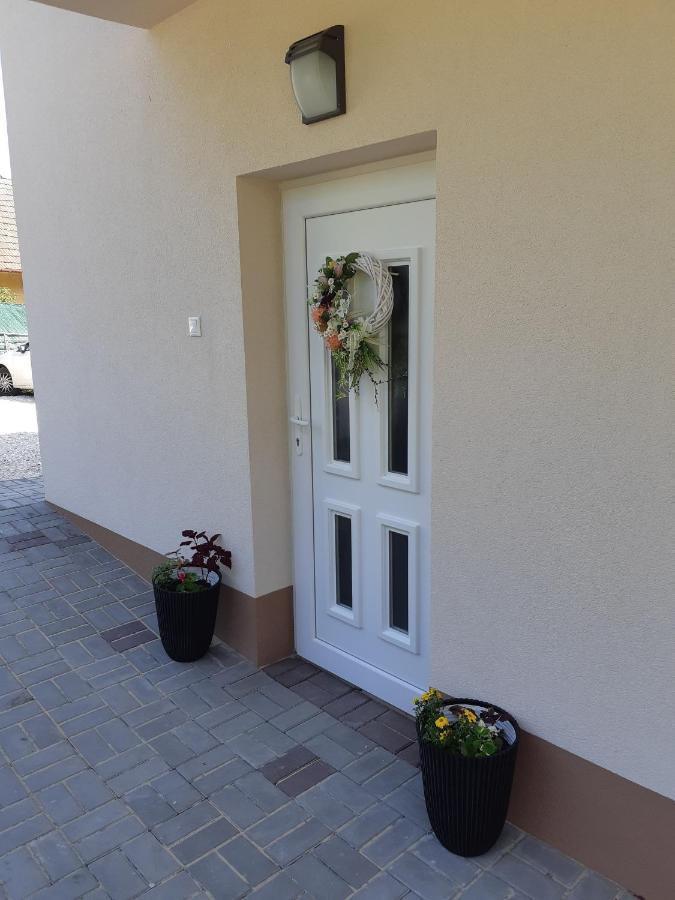 Ferienwohnung Vilka Čachtice Exterior foto